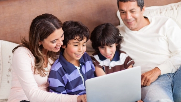 Protecting your Kids from Online Threats
